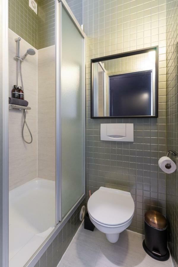 Suite Cesar Ghent Exterior photo